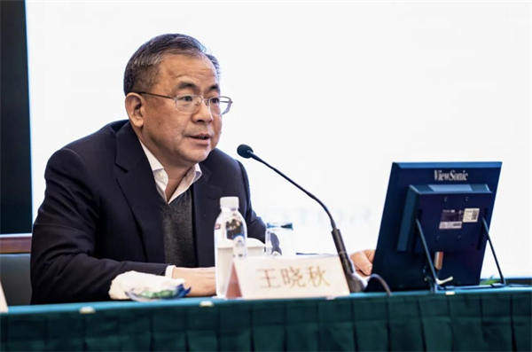 上汽转型进击：自主握指为拳，合资以变应变