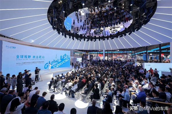 上汽破壳重生，一路向“新”而行