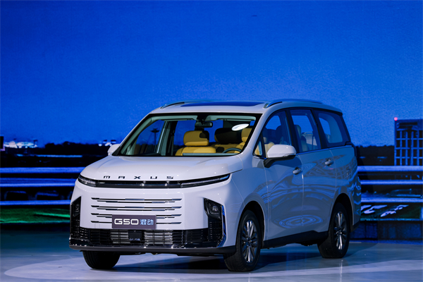 大空间、更省钱、长续航，“国民家用MPV”上汽大通G50混动MPV开启预售，满足家庭用车、旅游出行等全需求！