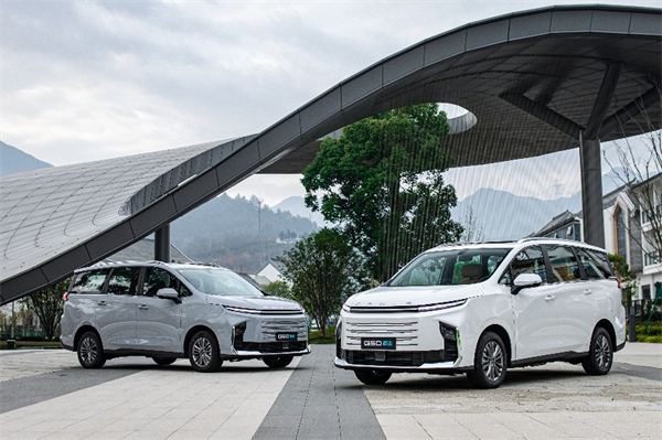 全球唯一10万级混动MPV——上汽大通 G50 混动上市，售价13.98万起